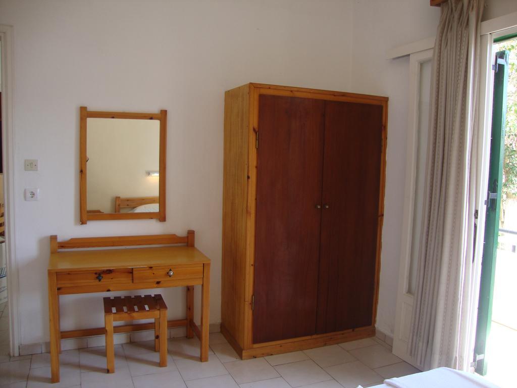 Alex Apartments Roda  Zewnętrze zdjęcie