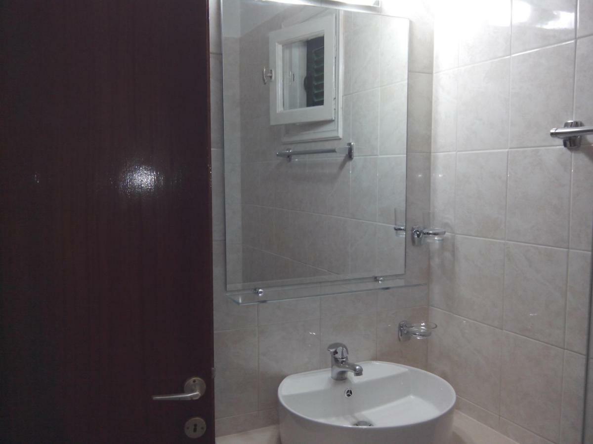 Alex Apartments Roda  Zewnętrze zdjęcie
